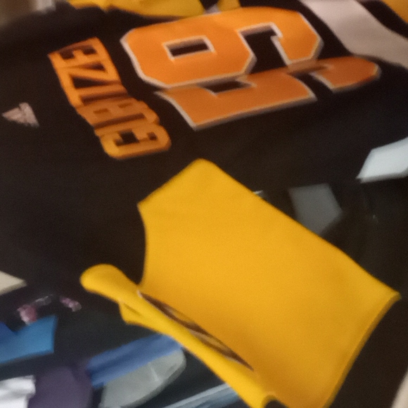 Jake guentzel home authentic jersey, first edition when they came out with the n - Picture 4 of 4